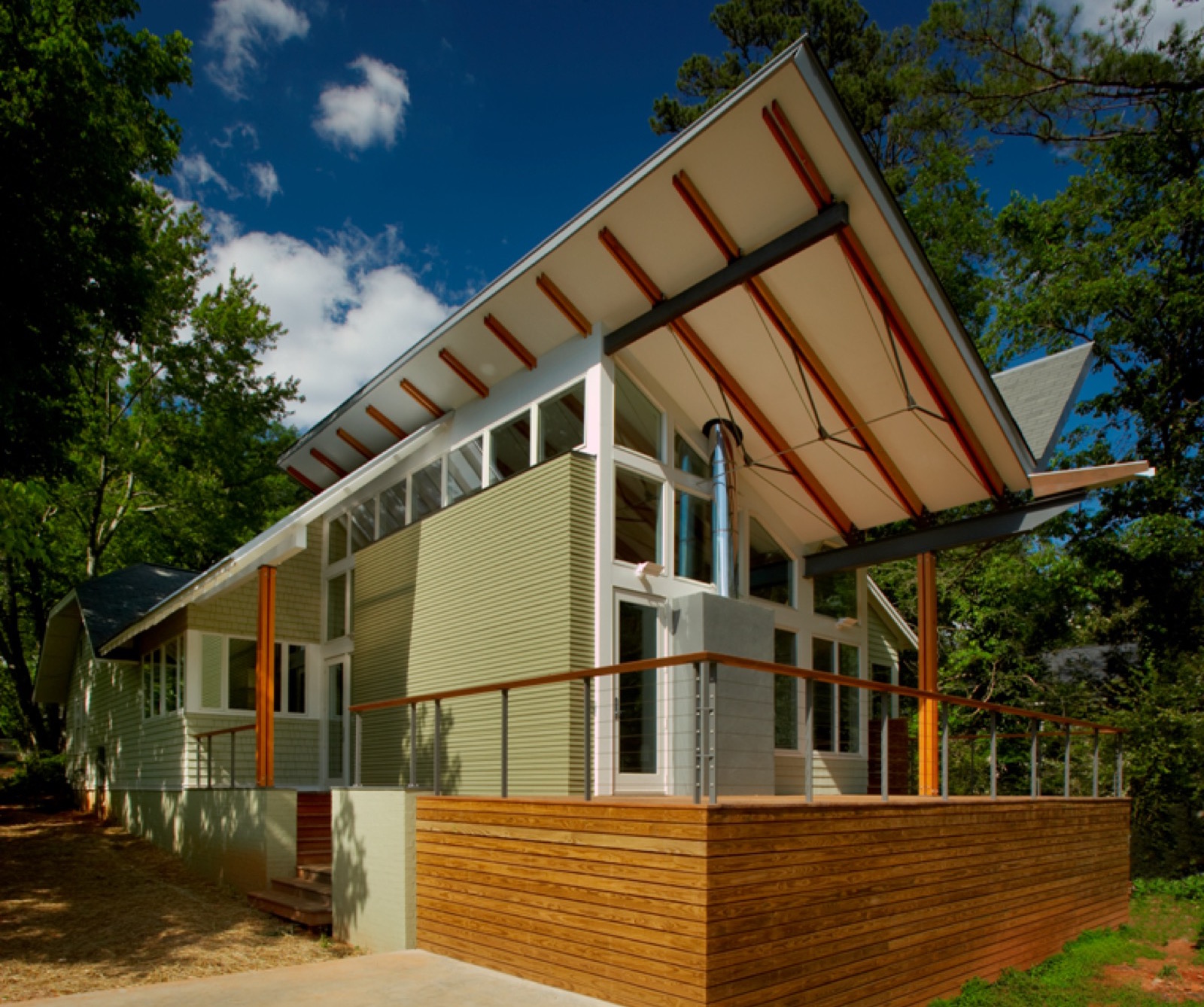 circle_008772.sw_.overall.sun_edit_crop@web